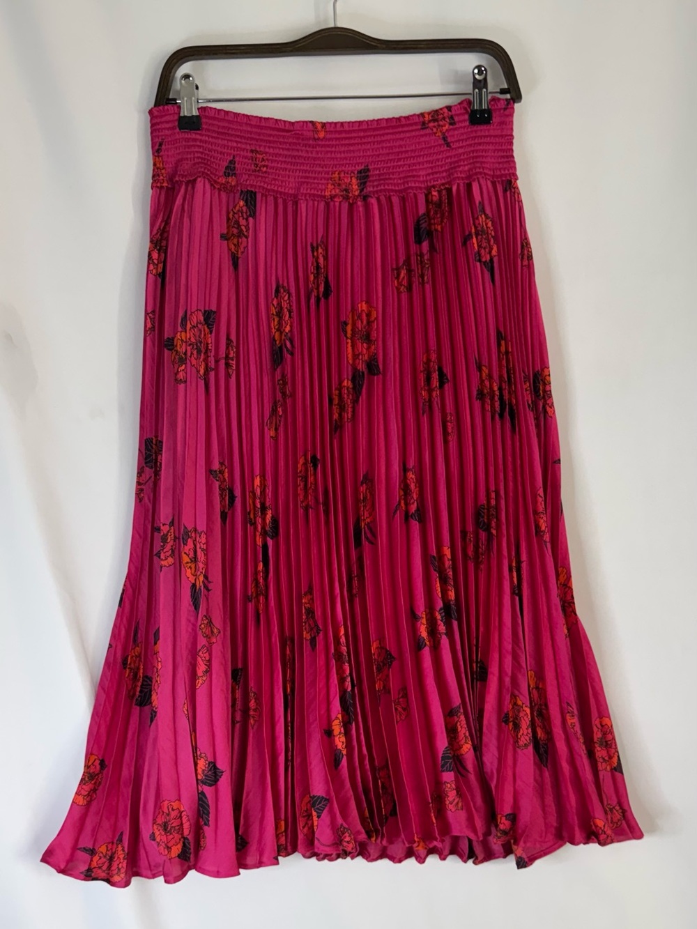 Banana Republic Bright Pink Floral Pleated Midi Skirt - Picture 3 of 7
